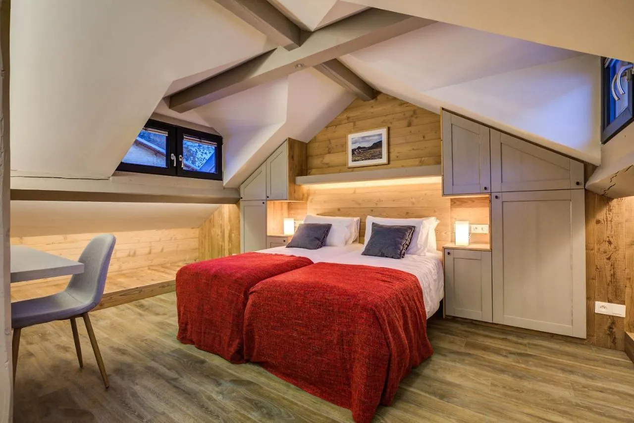 Chalet De La Mine 2 - Mountain Collection Villa La Plagne